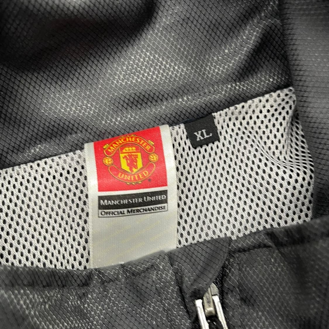 맨체스터유나이티드 그레이 바람막이 상품이미지5