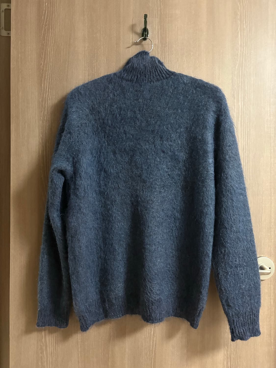 니들스 니트집업 상품이미지2