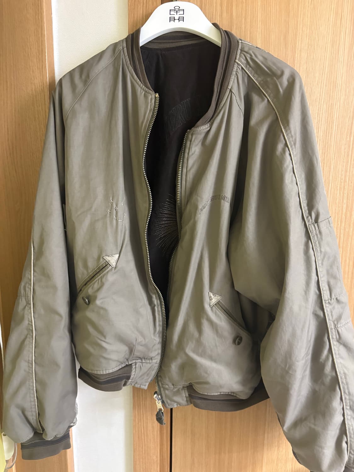 폴리테루 1011 리버시블 플로럴 수베니어 상품이미지1