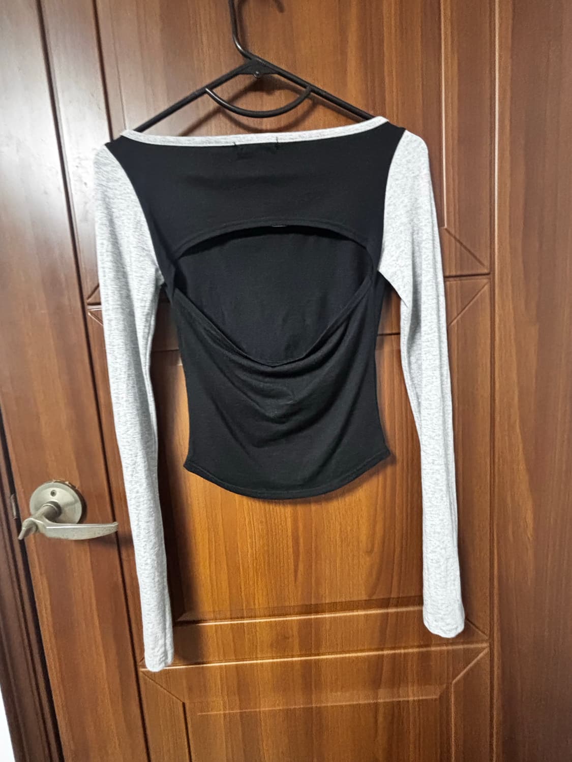 백트임 긴팔 티셔츠 상품이미지2