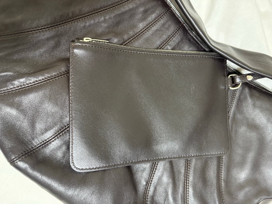 르메르 크루아상백 라지 다크초코 양가죽 상품이미지4