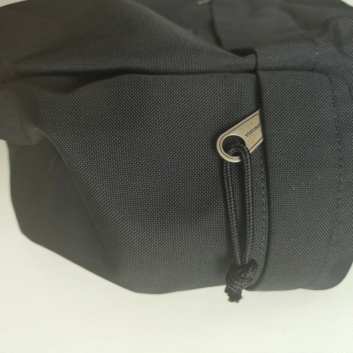 발렌시아가 위켄더 미디움 크로스백
숄더백 상품이미지9