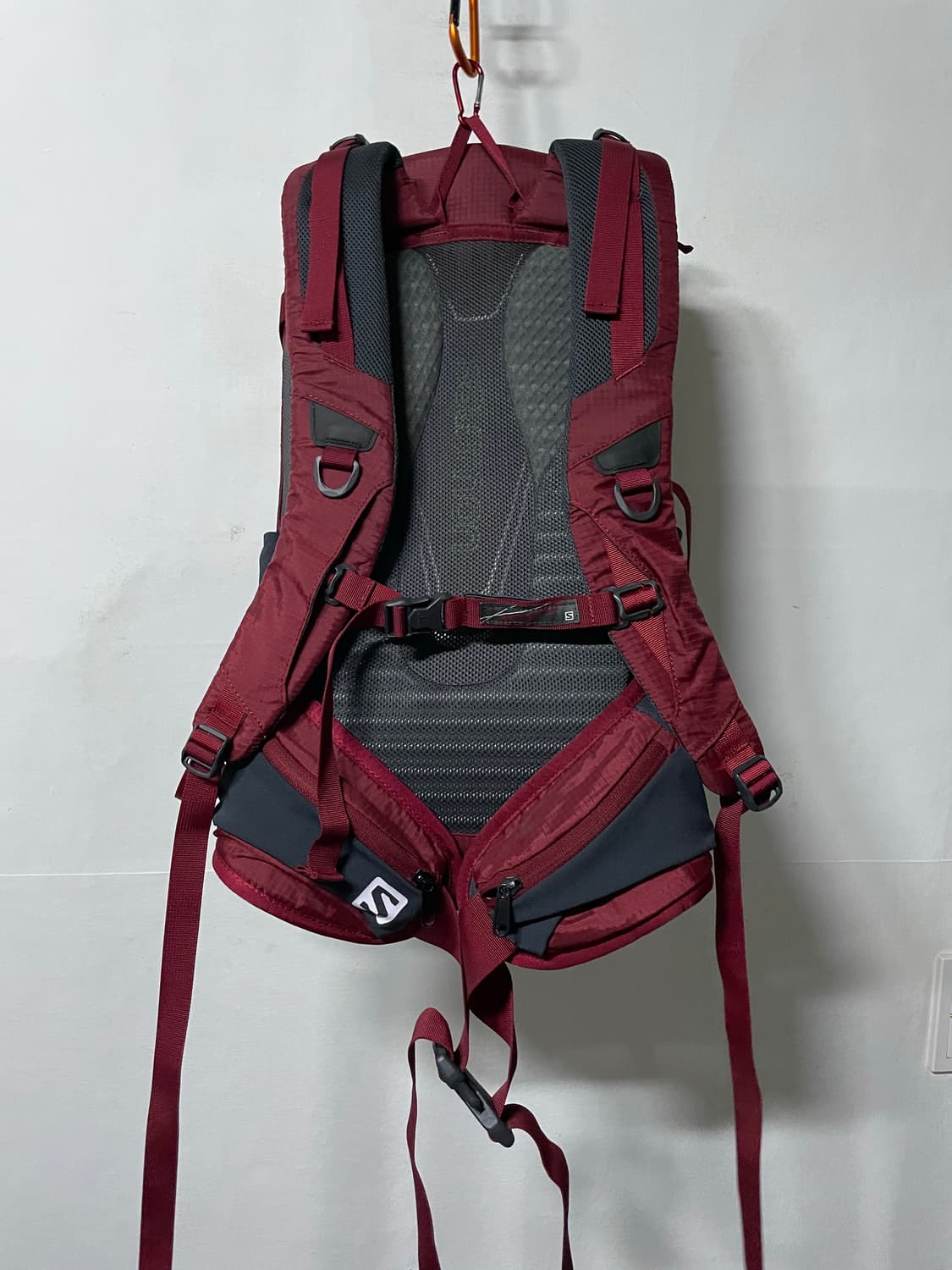 살로몬 배낭 가방 백팩 30L 상품이미지4