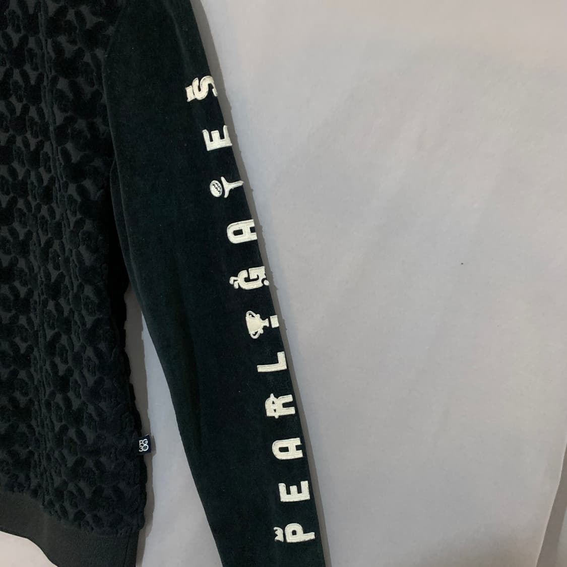 2 파리게이츠 골프 바니 벨벳 올오버 패턴 맨투맨 상품이미지6