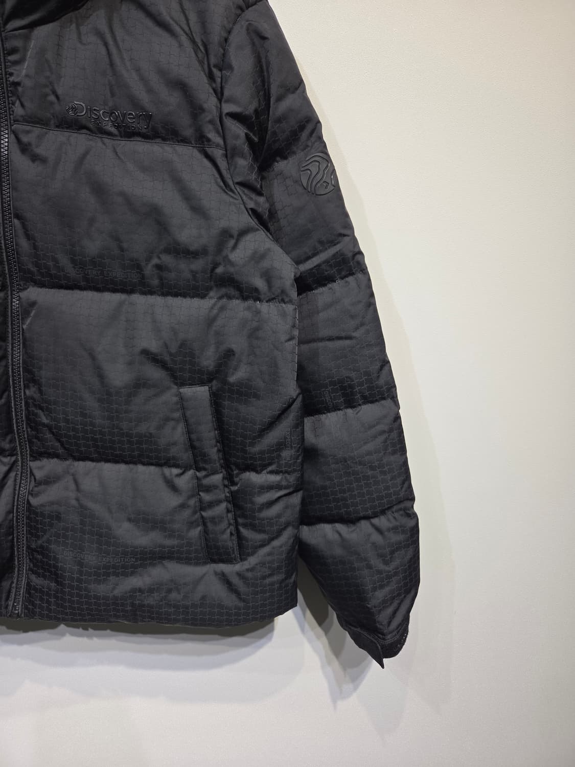 디스커버리 익스페디션 블랙 덕다운 숏패딩 자켓 상품이미지5