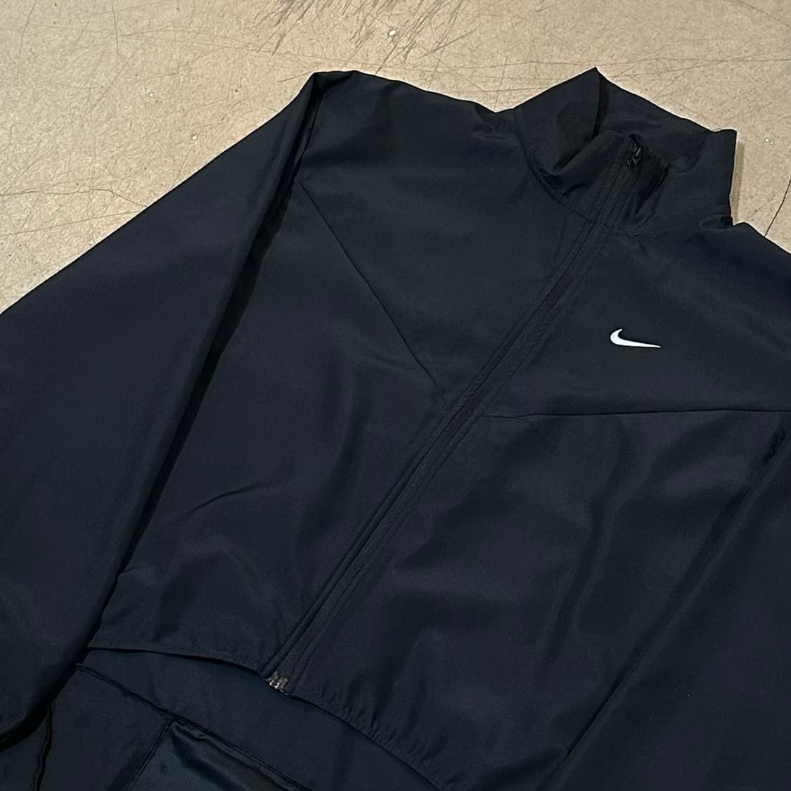 S 나이키 러닝 드라이핏 바람막이 자켓 상품이미지1