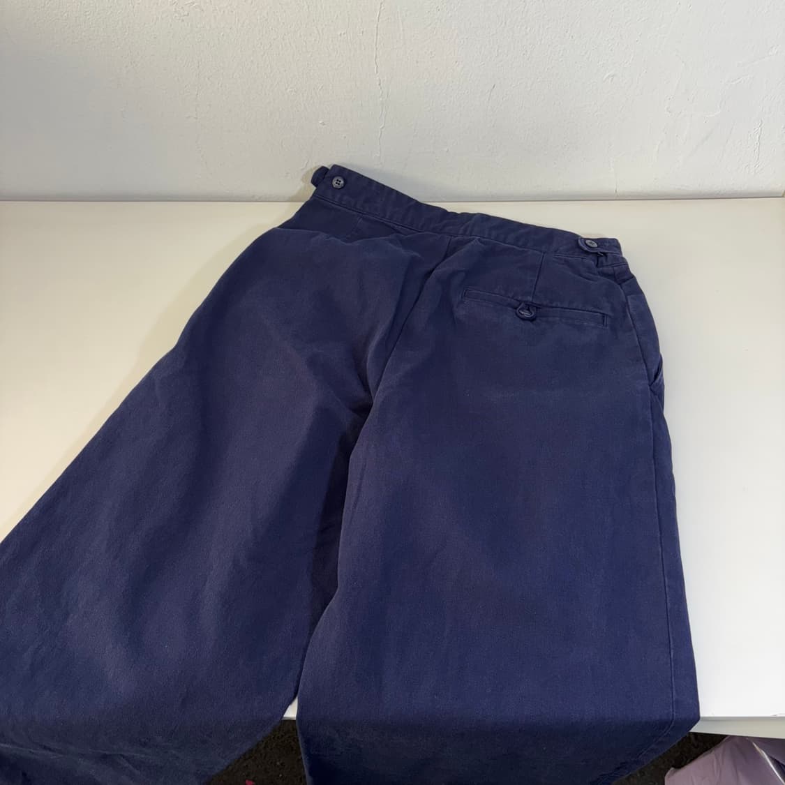 S 토마스모어 네이비 와이드 테이퍼드핏 치노팬츠 상품이미지3