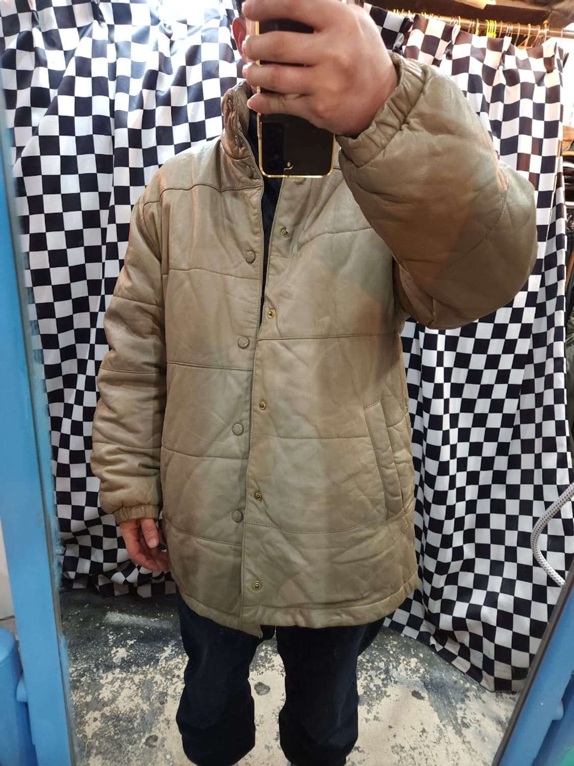 버드와이저 90s 양가죽 패딩점퍼

 상품이미지10