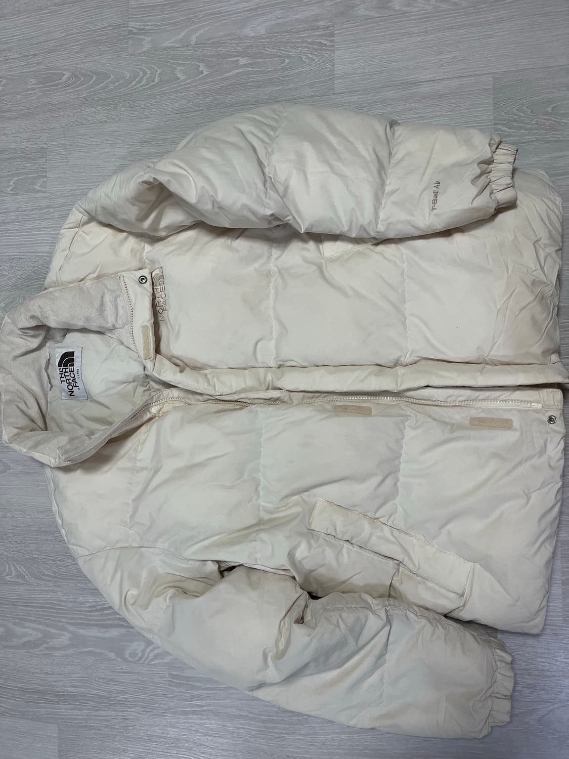 노스페이스 티볼에어 크림패딩 100 상품이미지1