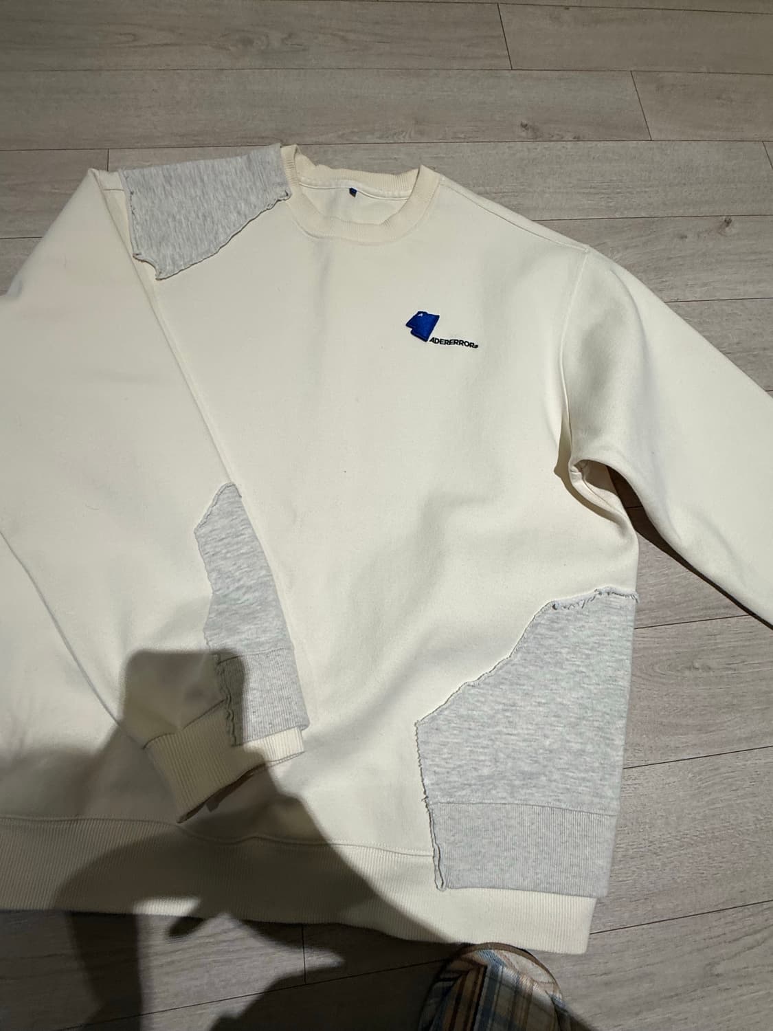 아더에러 맨투맨 A2  상품이미지3