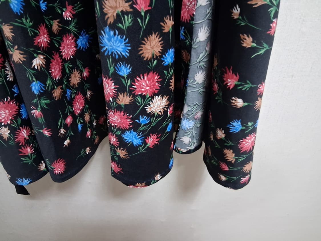 일본빈티지수입 잘잘한 플라워 져지 랩스커트 랩롱스커트 플로럴랩롱28 31 상품이미지4
