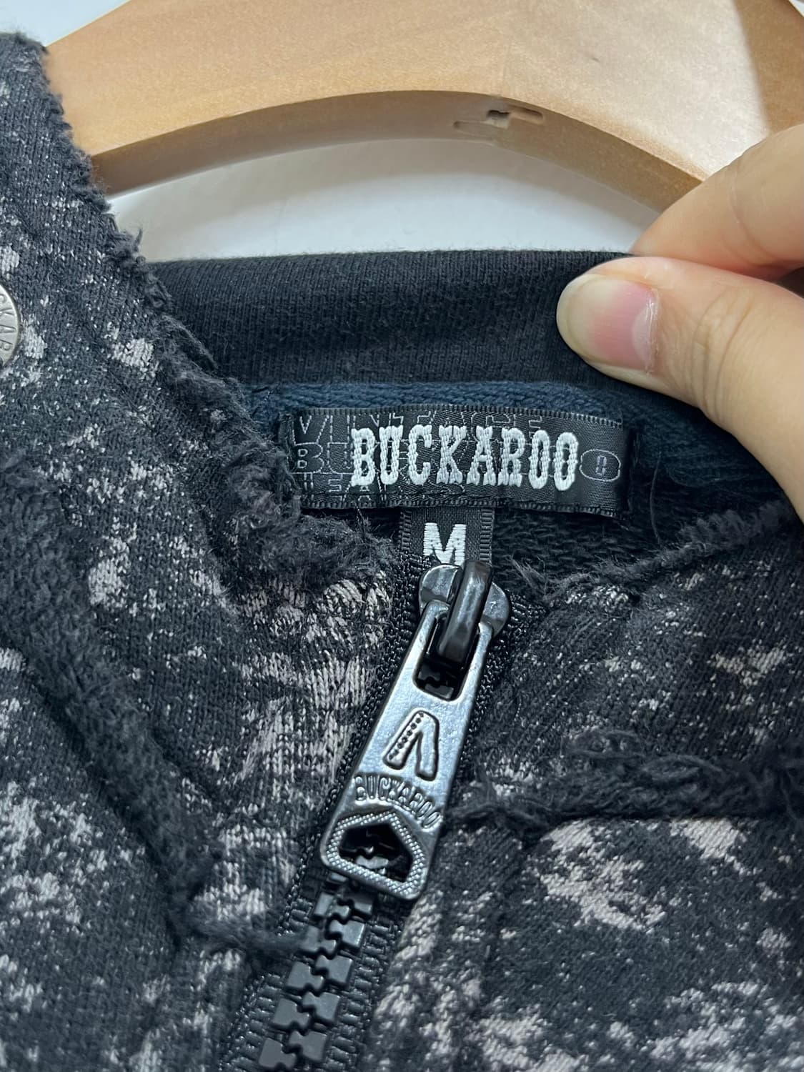 Buckaruu 버카루 락펑크 락시크 타이다이 패턴 후드집업 상품이미지3