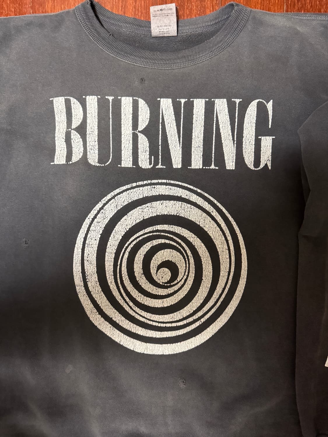 세인트 미카엘 너바나 BURNING 스웻셔츠 상품이미지3