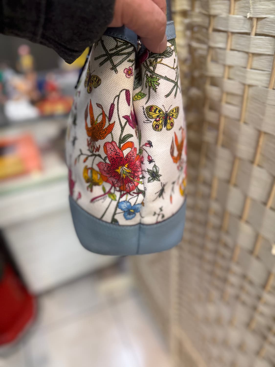 정품 구찌 일본 50주년 한정판 플라워 숄더백 팝니다 상품이미지3