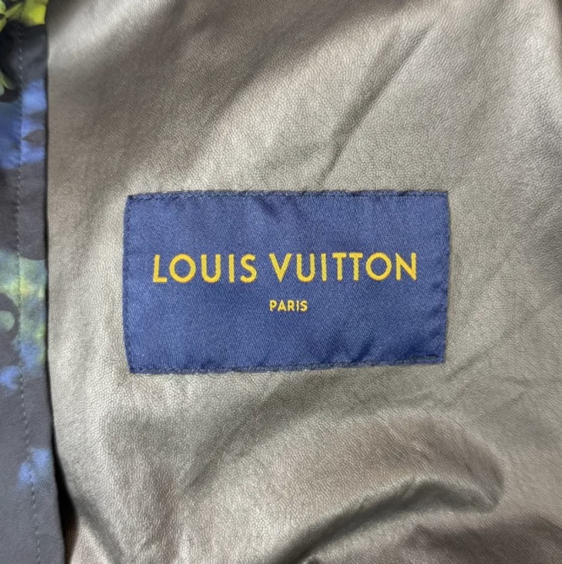 [정품] 루이비통 모노그램 멀티컬러 윈드브레이커 셔츠 자켓 XL 상품이미지4