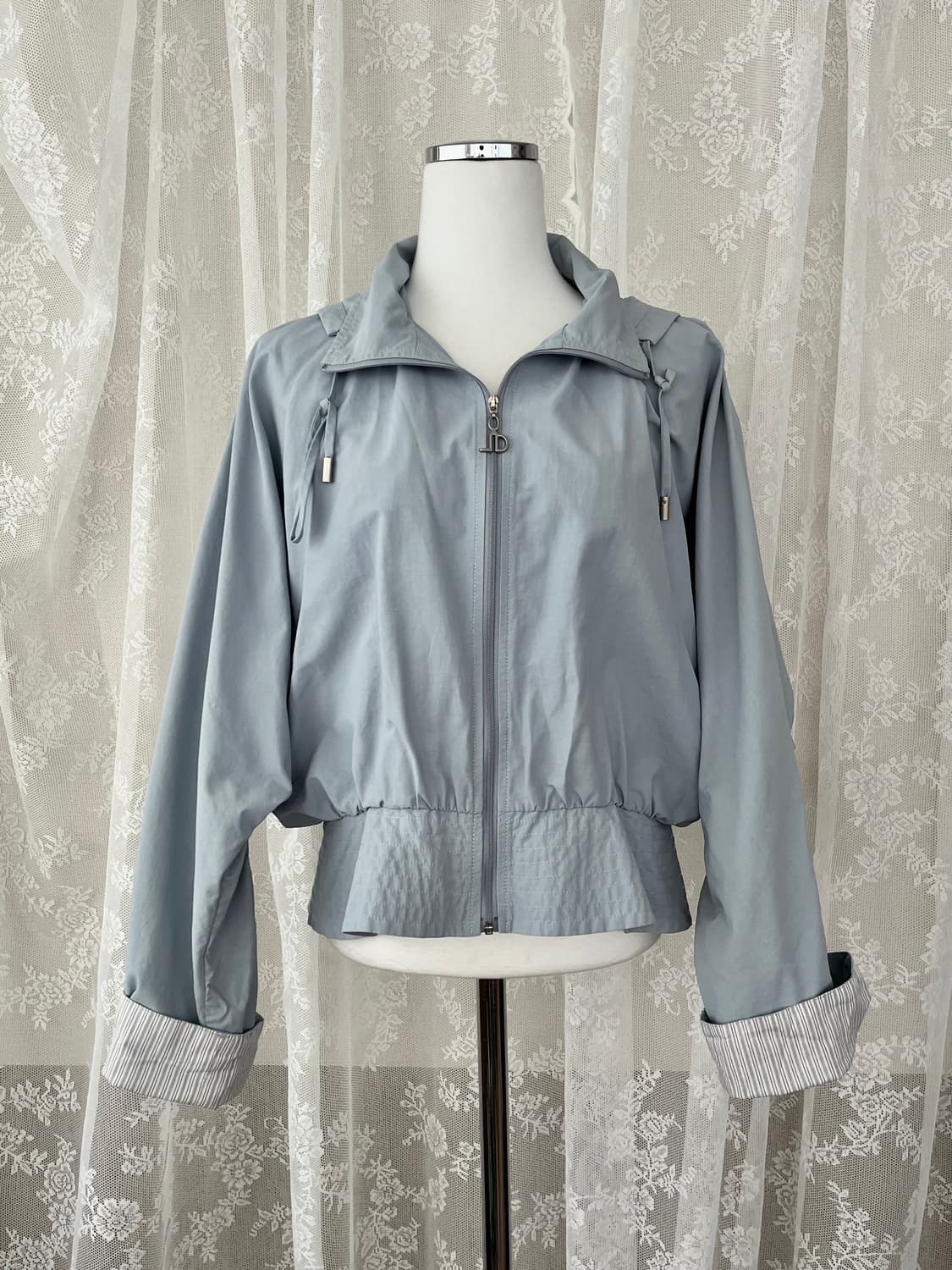 55) 듀엘 프릴 숏 후드 집업 점퍼 블루 상품이미지2