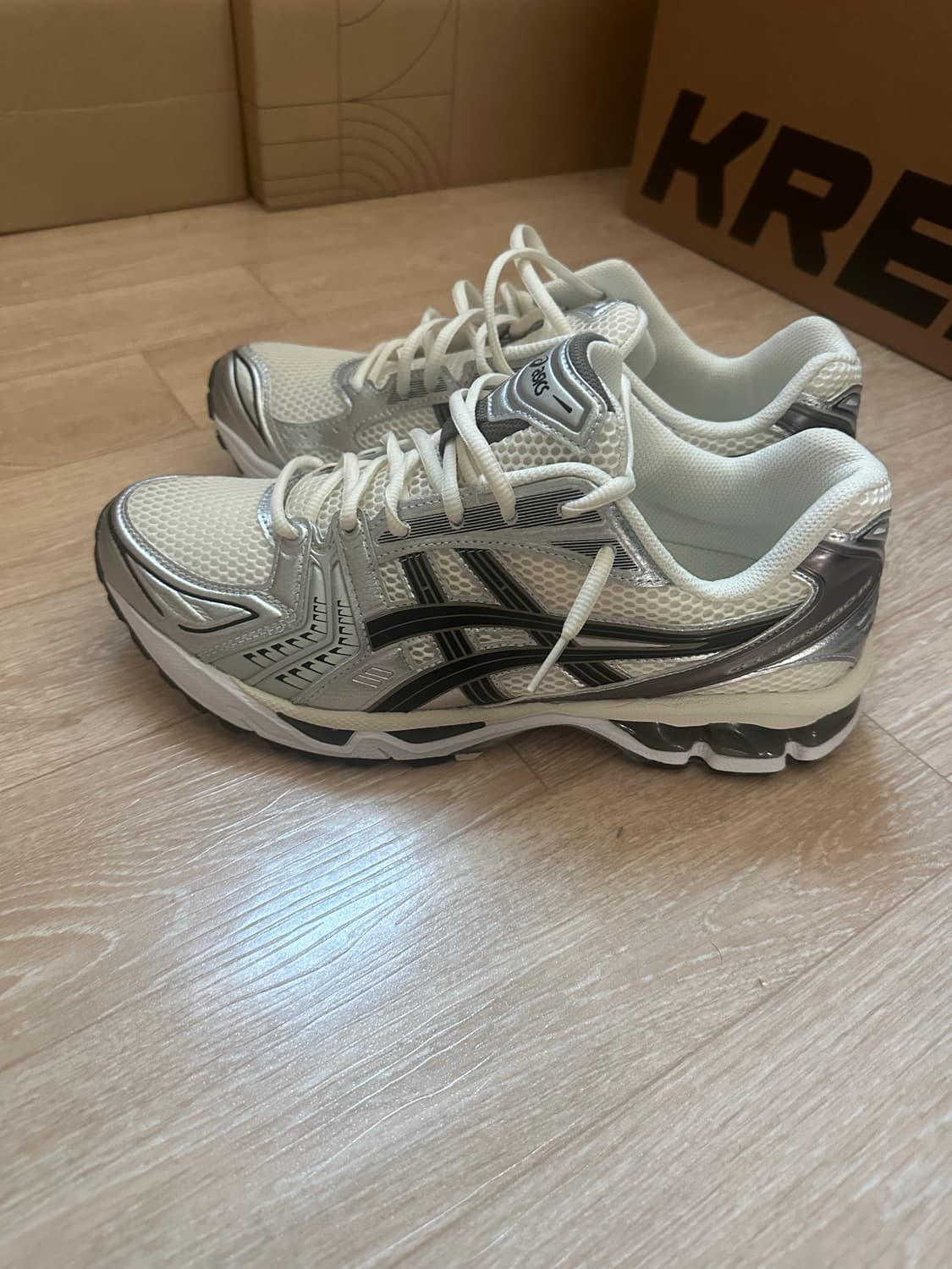 아식스 젤 카야노 14 크림블랙 상품이미지2