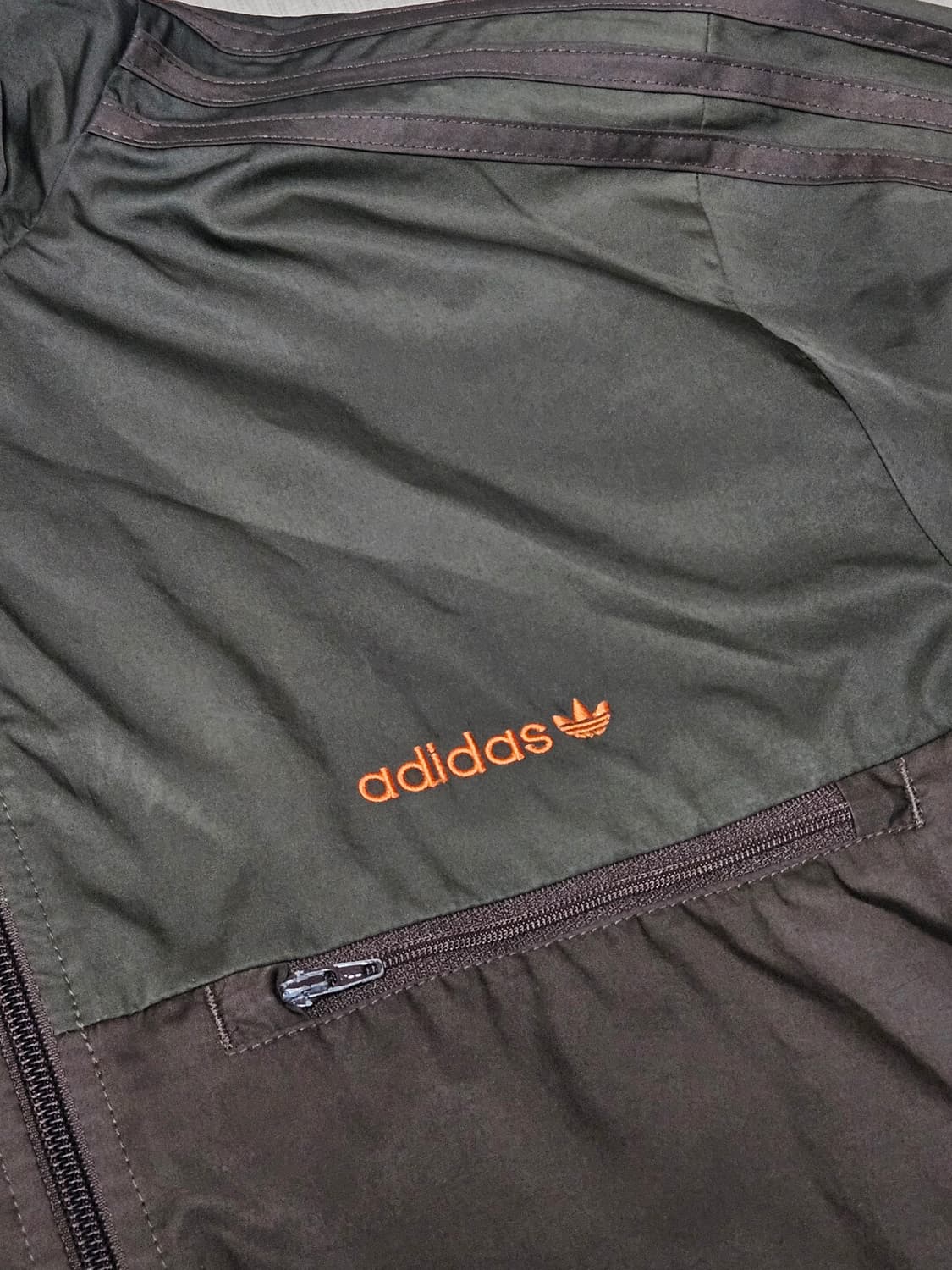 아디다스 초코나무숲 후드 바람막이/그린 브라운 베켄바우어 상품이미지4