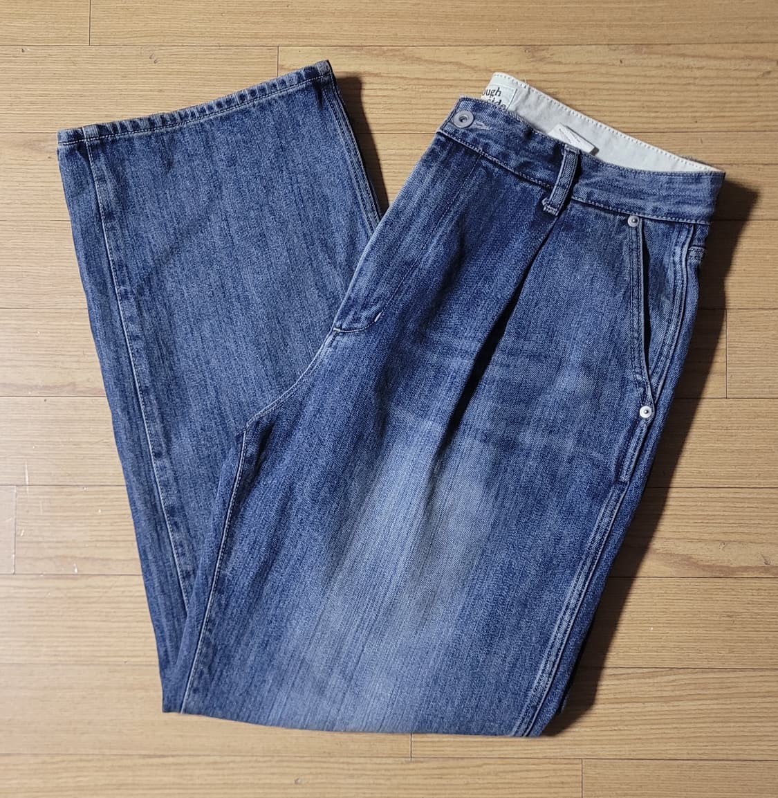 러프사이드 드레이프 데님
 상품이미지1