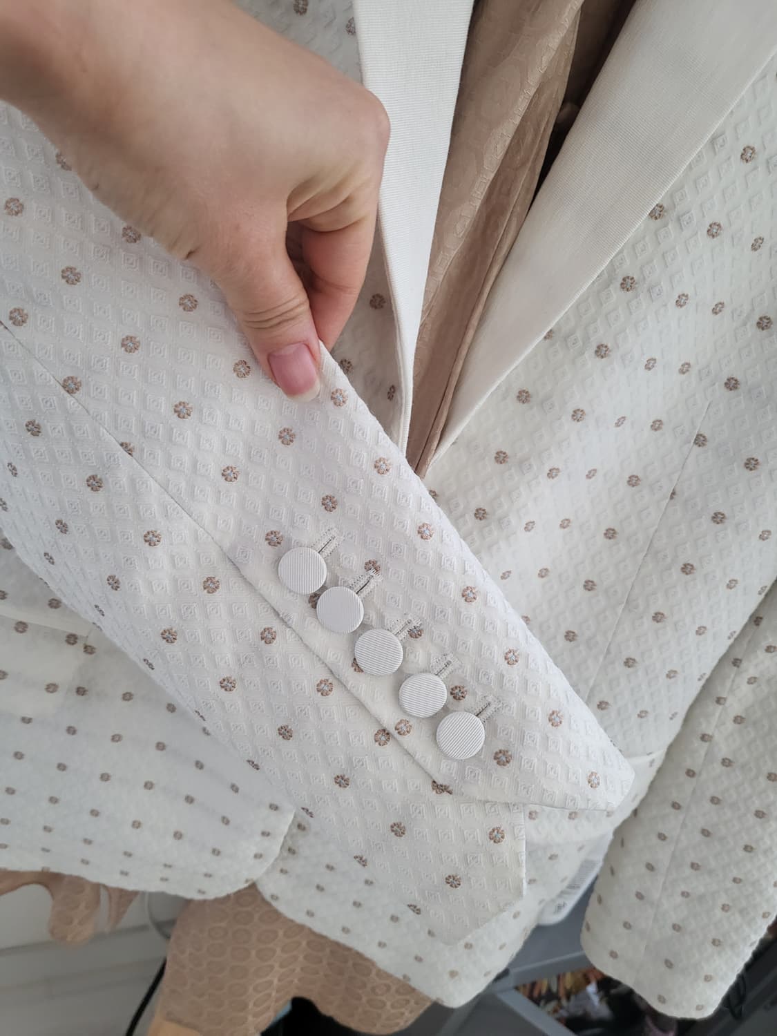 (최상급)Zadig&Voltaire VICTOR FLOWER 블레이저36 상품이미지3