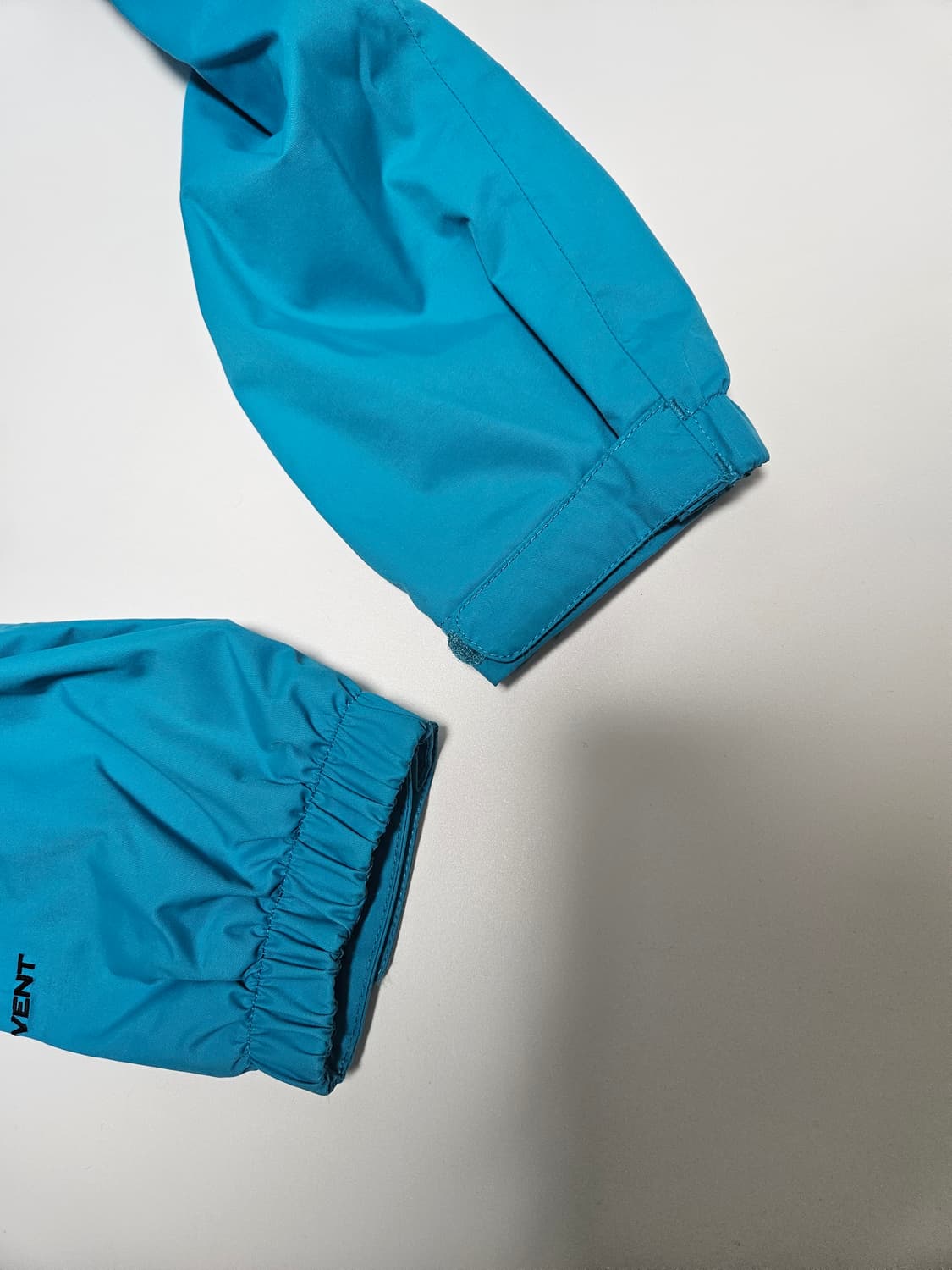 노스페이스 바람막이
 상품이미지4