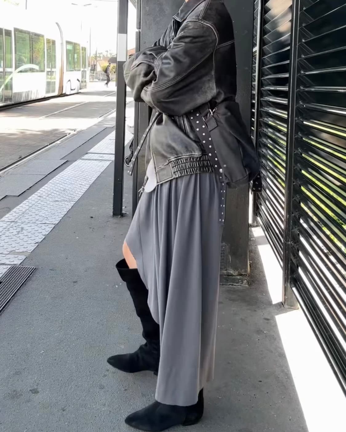 EE 누마레 unbalance gather skirt charcoal 상품이미지2