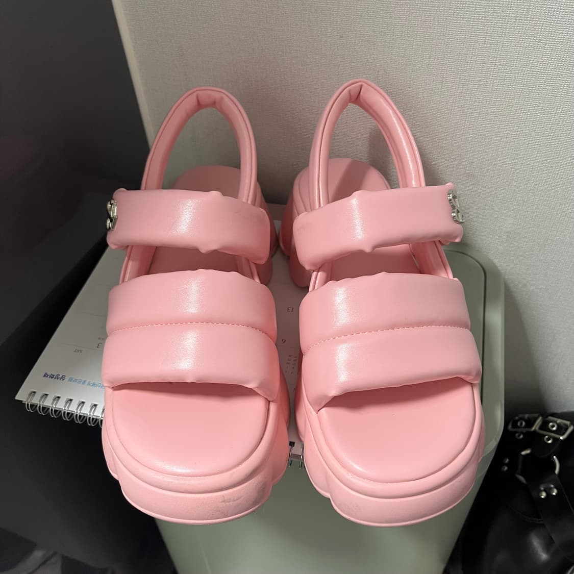 페일제이드 핑크 샌들 상품이미지4