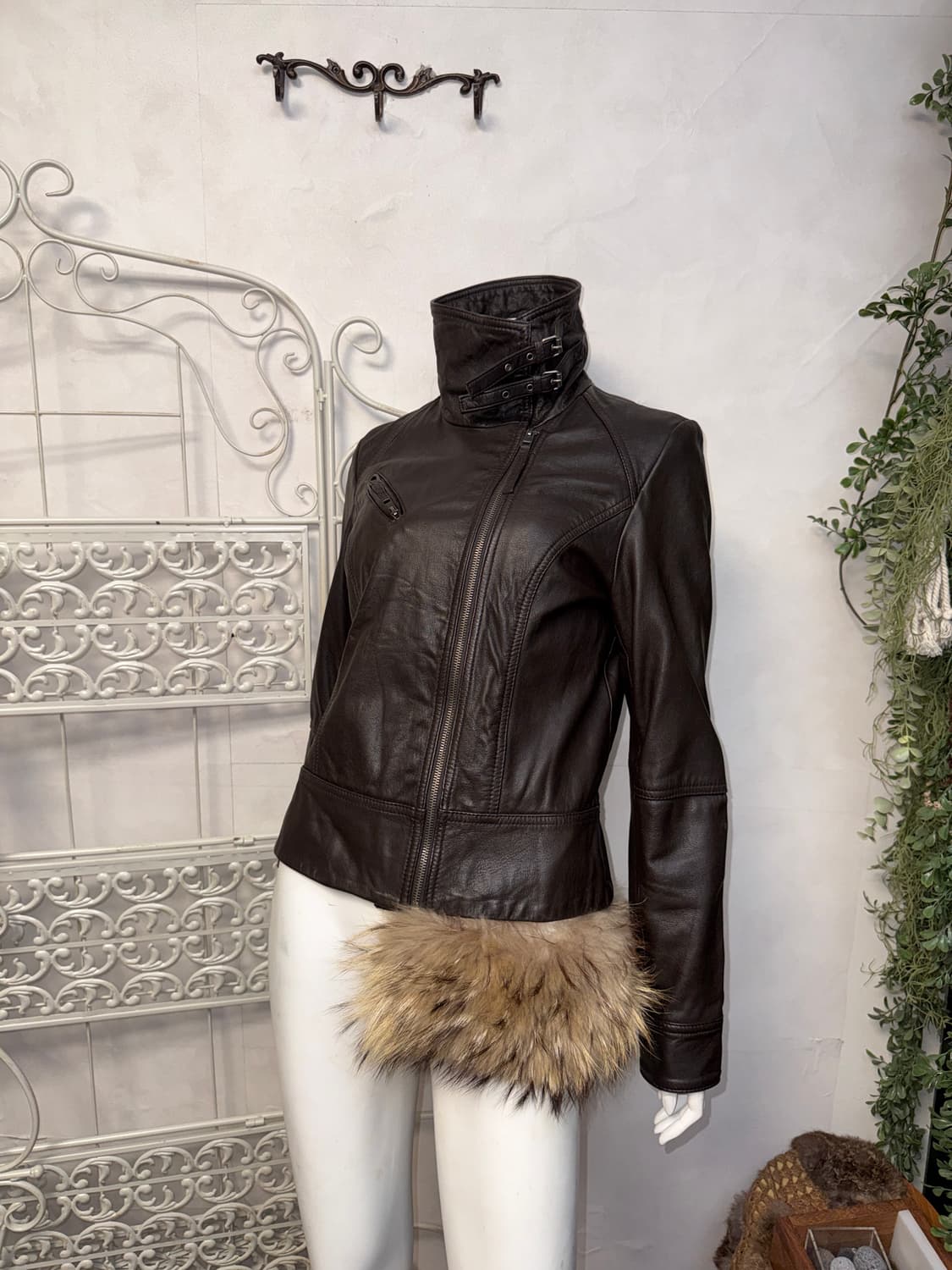 All Saints dark brown double buckle jk 상품이미지7