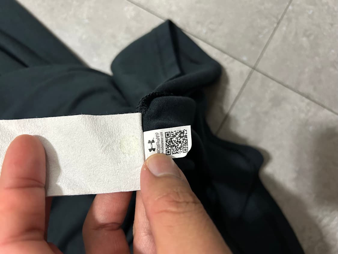 언더아머  블랙컬러  빈티지  코튼  숏슬리브  티셔츠  105size  상품이미지5