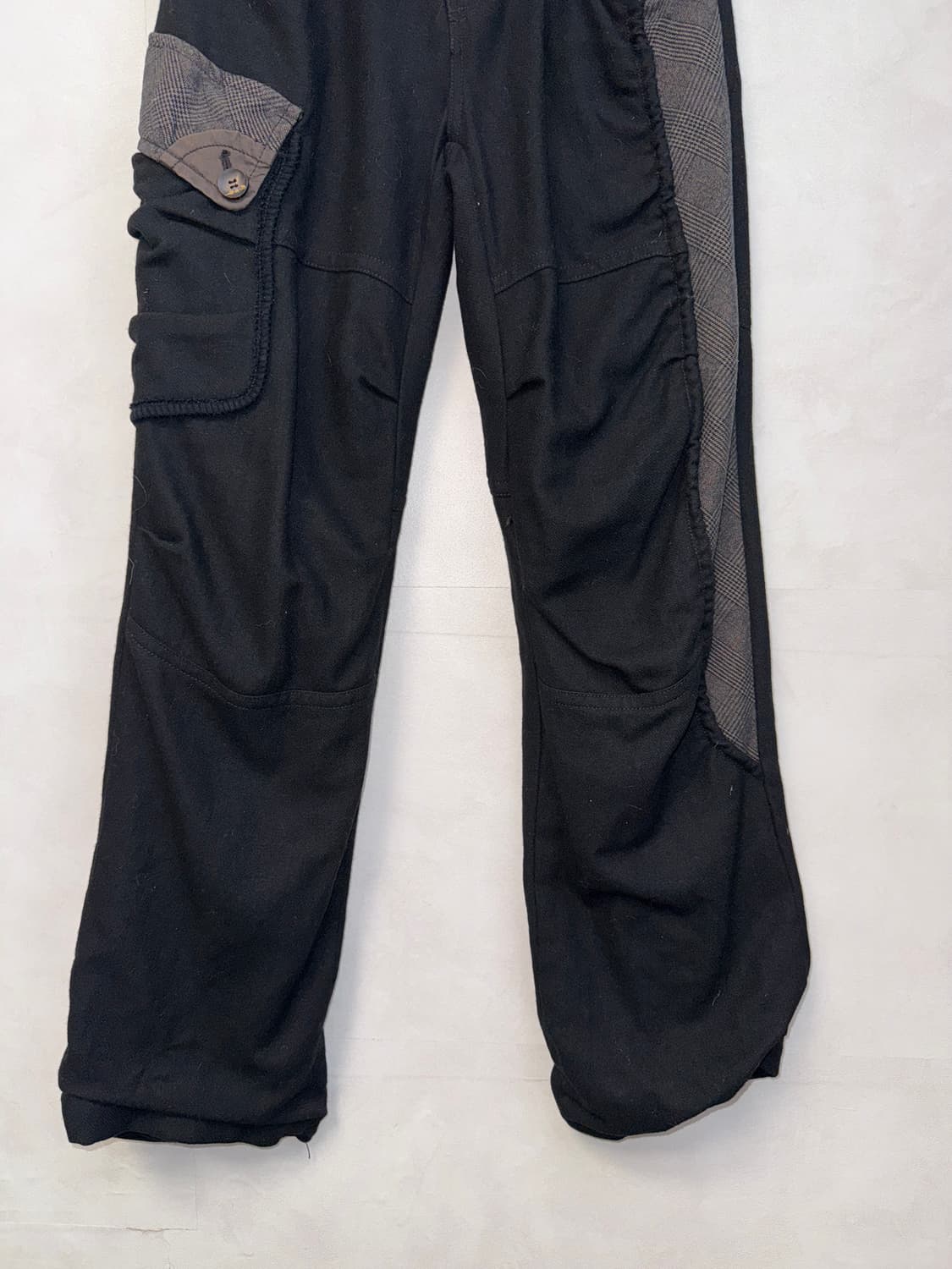 Black wool check shirring cargo pants 상품이미지3