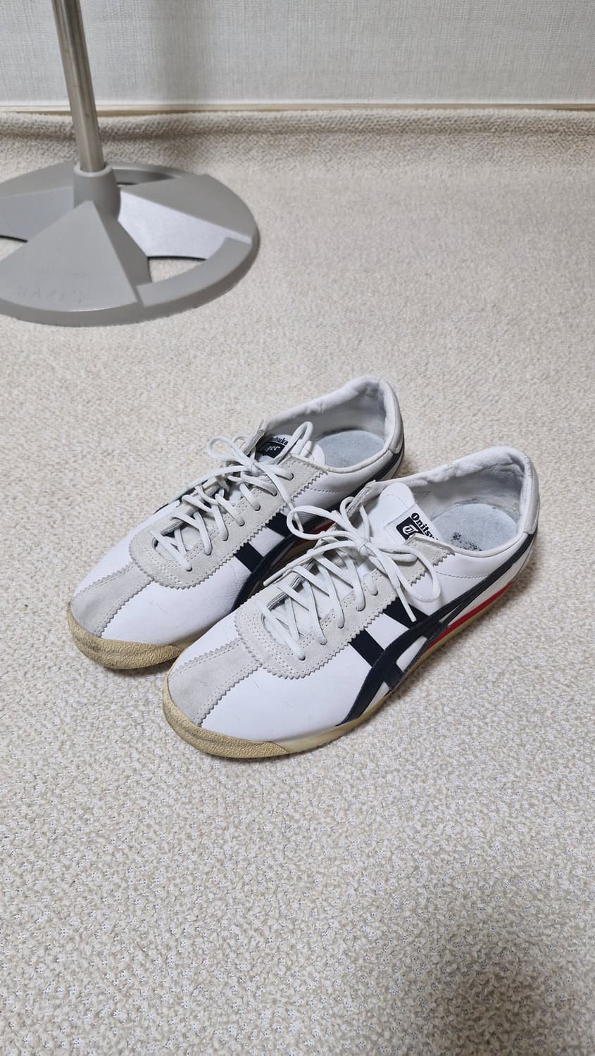 오니츠카타이거 커세어 흰검 265 상품이미지1