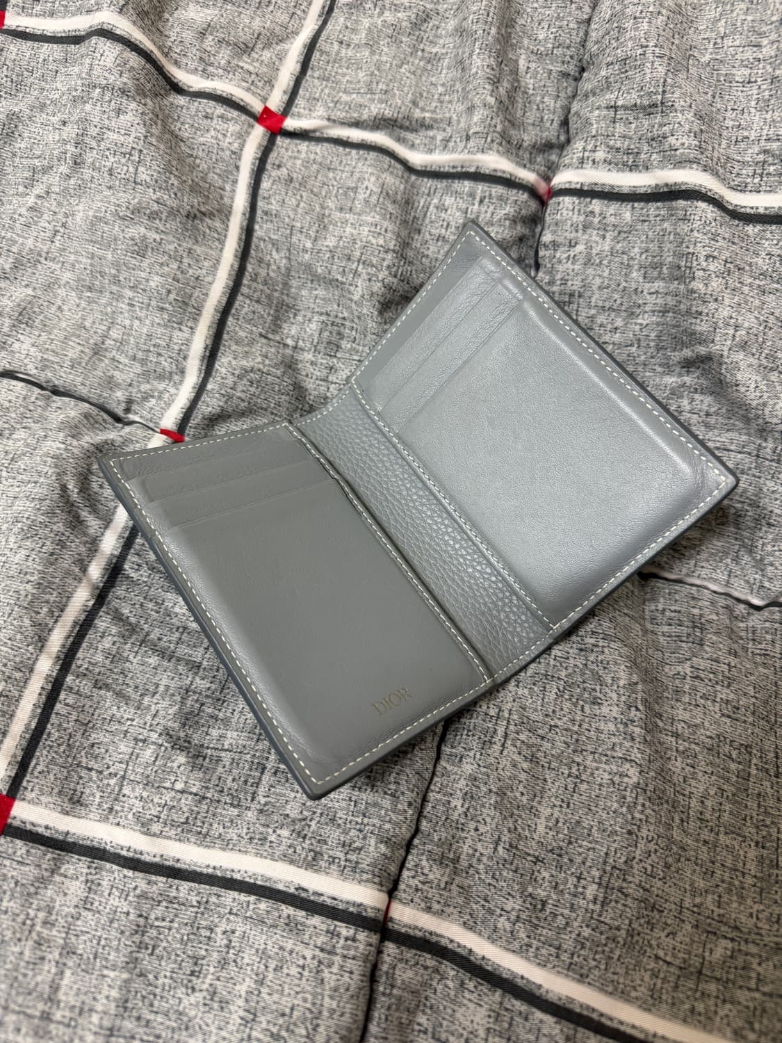 디올 CD 버티컬 2단 지갑 상품이미지4