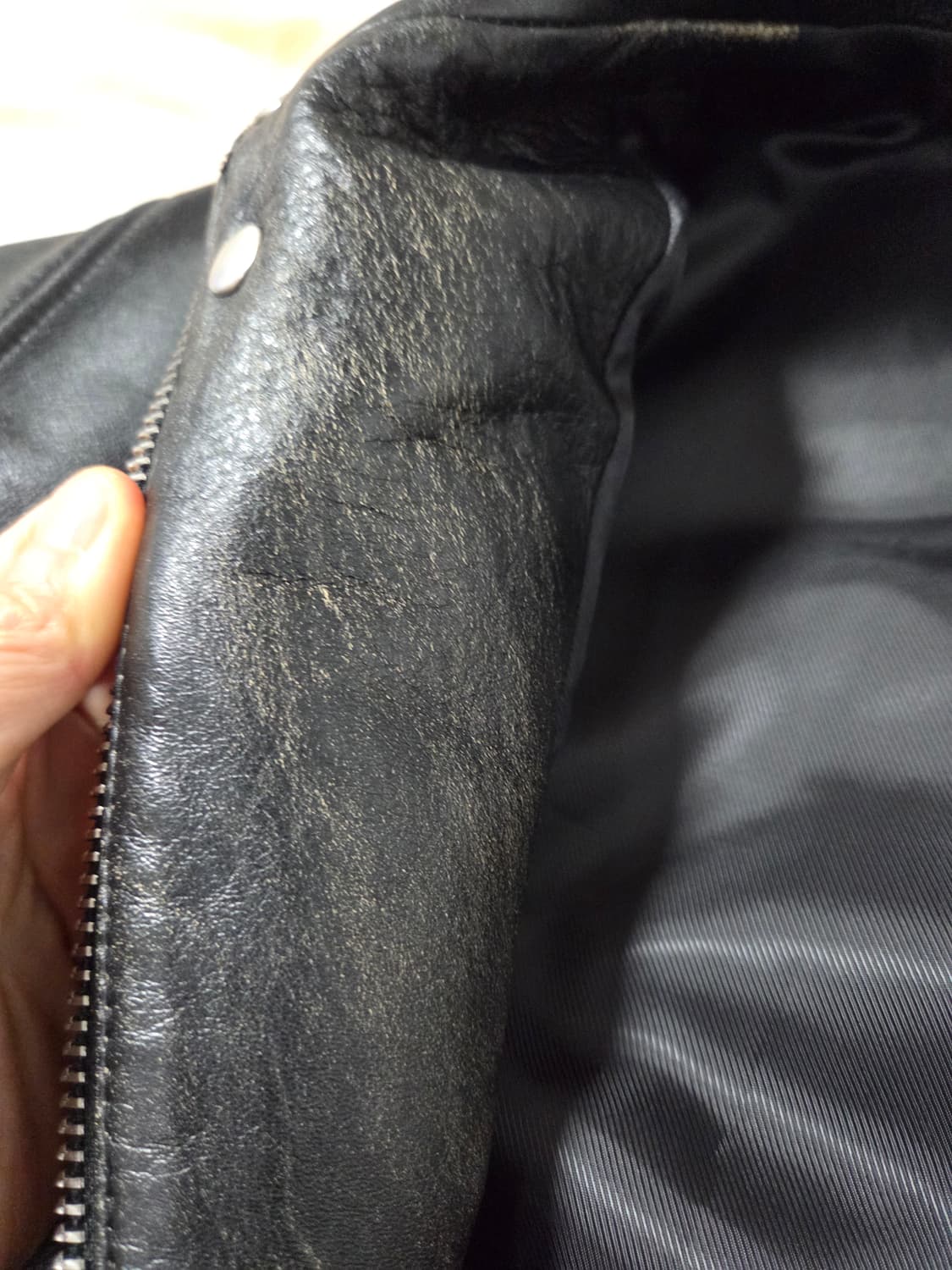 호이테 리얼래더 퍼티그 그죽자켓 상품이미지3