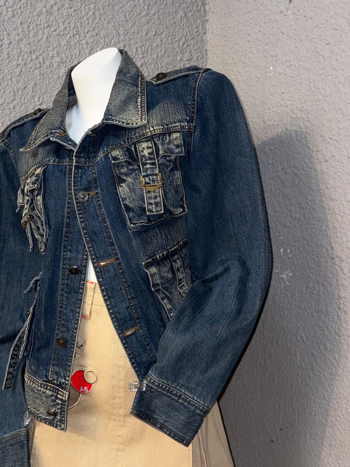 워시드 포켓 데님자켓 상품이미지3