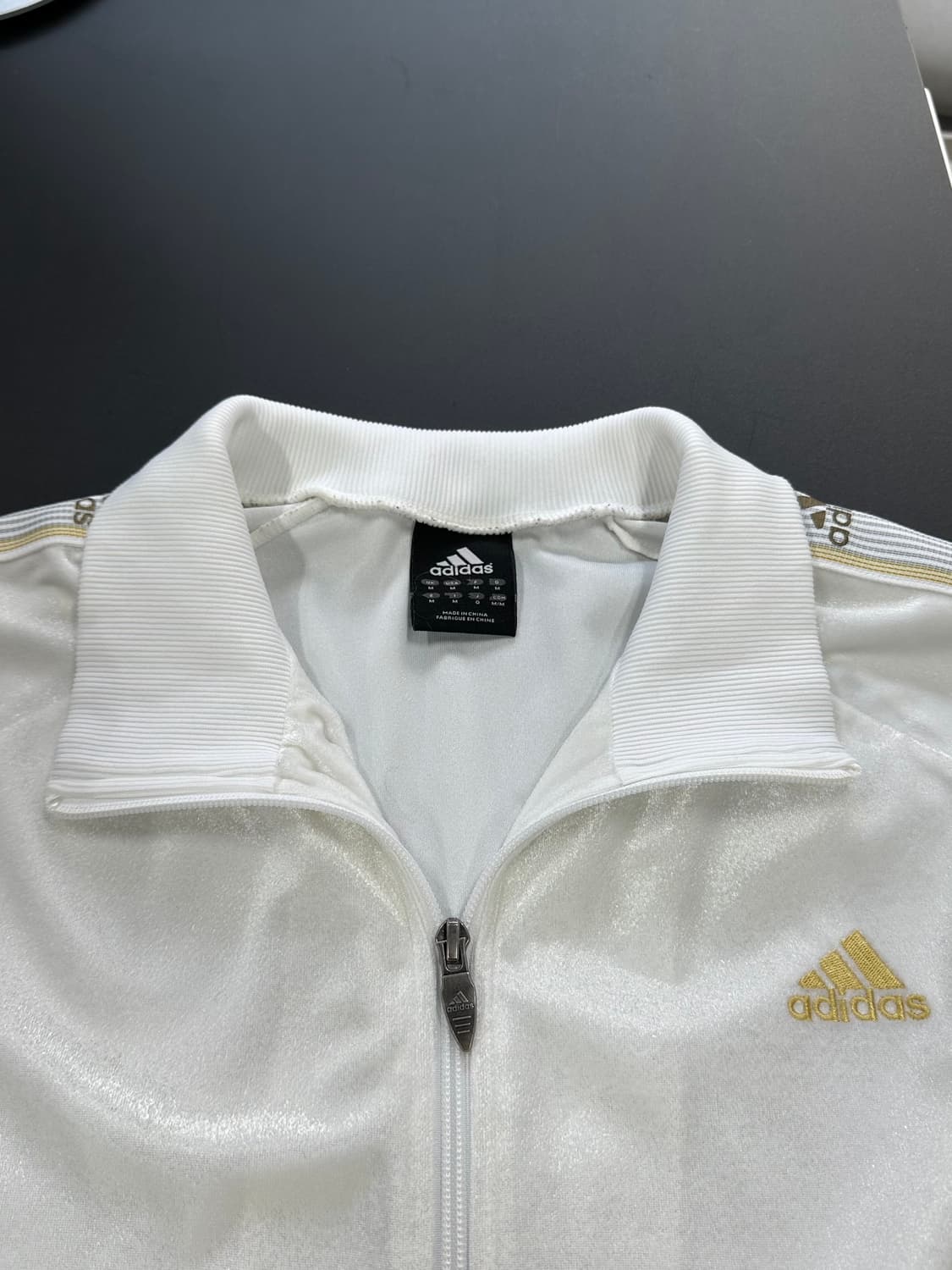 아디다스 크림벨루어 초코바닐라 트랙져지팬츠 셋업 상품이미지10