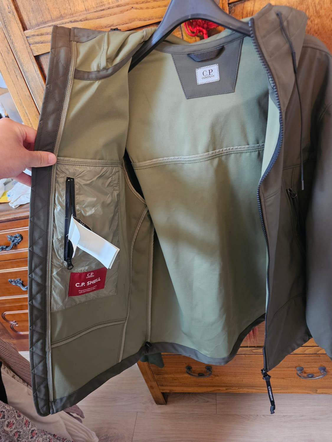 상태 정말 좋음!!프로택 cp씨피컴퍼니 프로택 바람막이 자켓 팔아요 상품이미지5