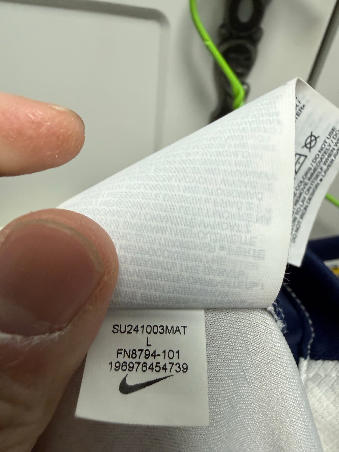 24-25 토트넘 메디슨 유니폼 상품이미지3