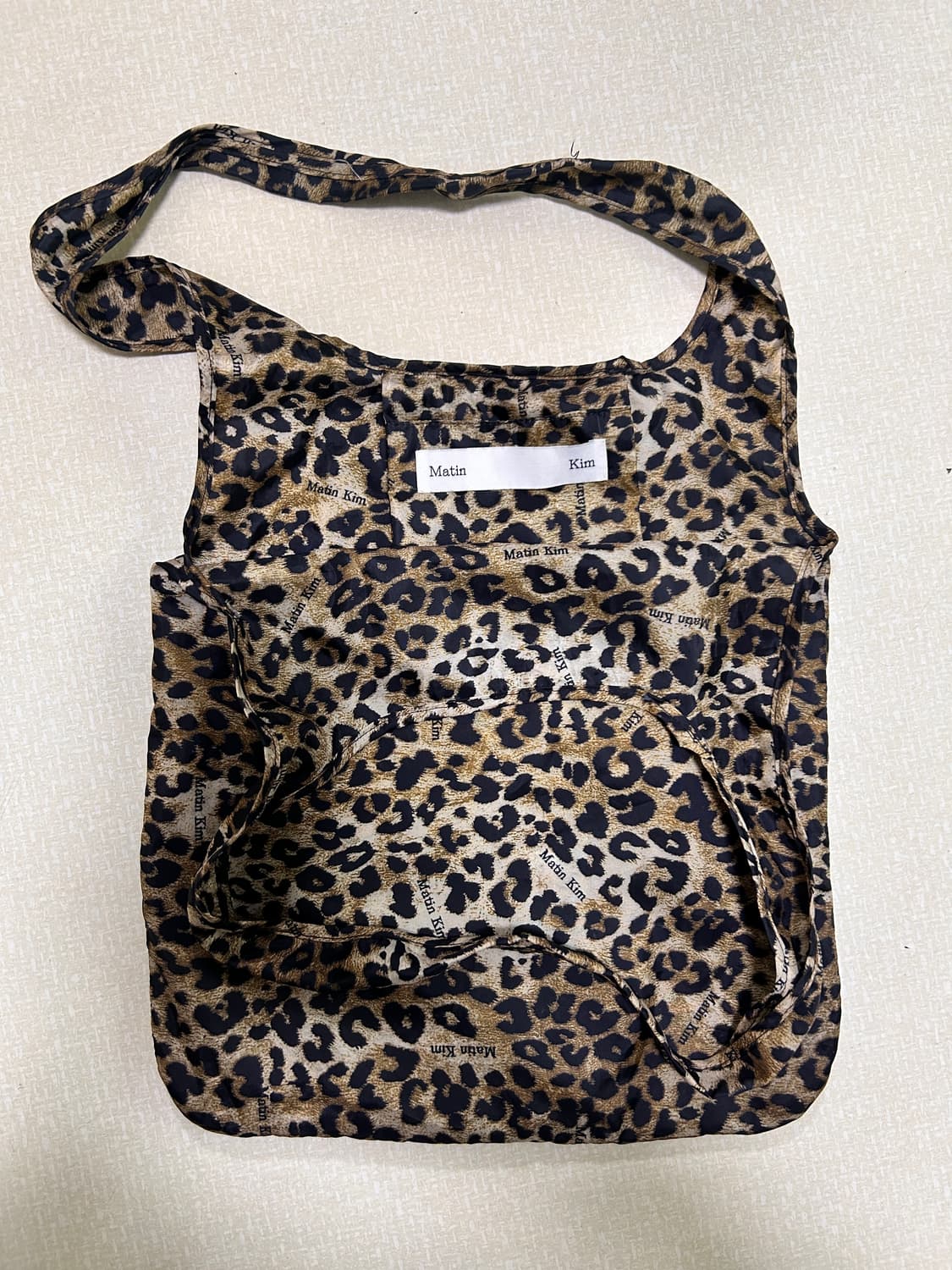 마뗑킴 matin kim 호피 레오파드 숄더백 상품이미지3