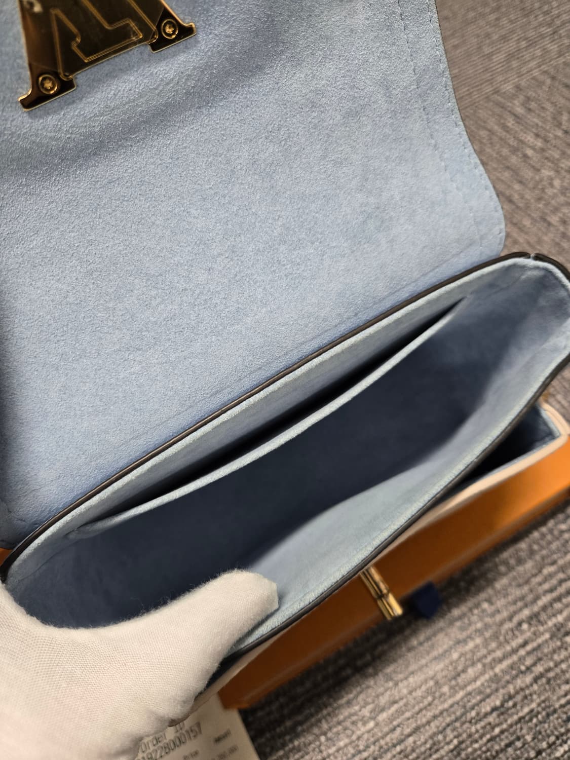 [특가][정품] 루이비통 락미 텐더 한정판 숄더백 상품이미지9