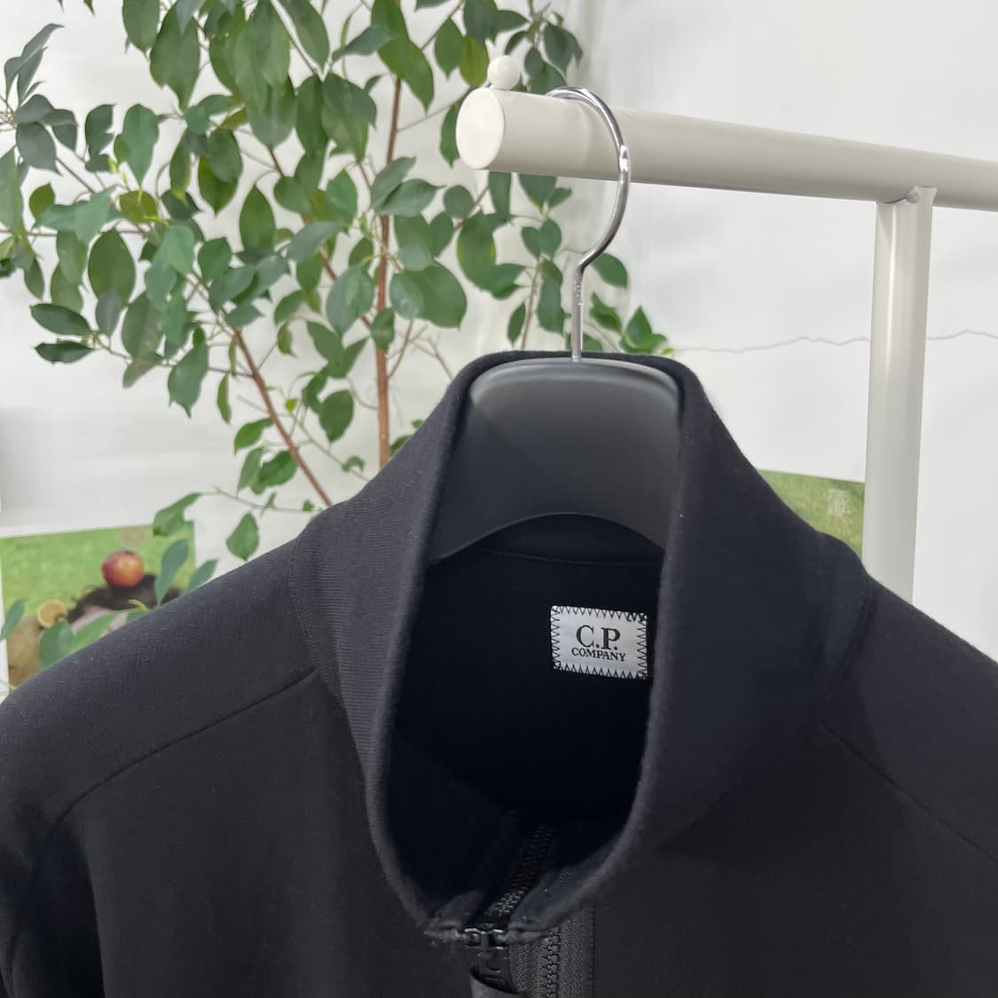 Cp컴퍼니 렌즈와펜 풀오버 하프집업 L 상품이미지3