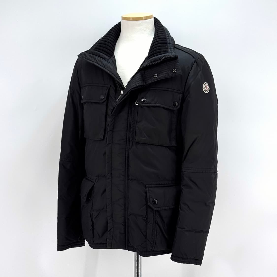 [2사이즈] 몽클레어 견장 패딩 집업 자켓 블랙 상품이미지1