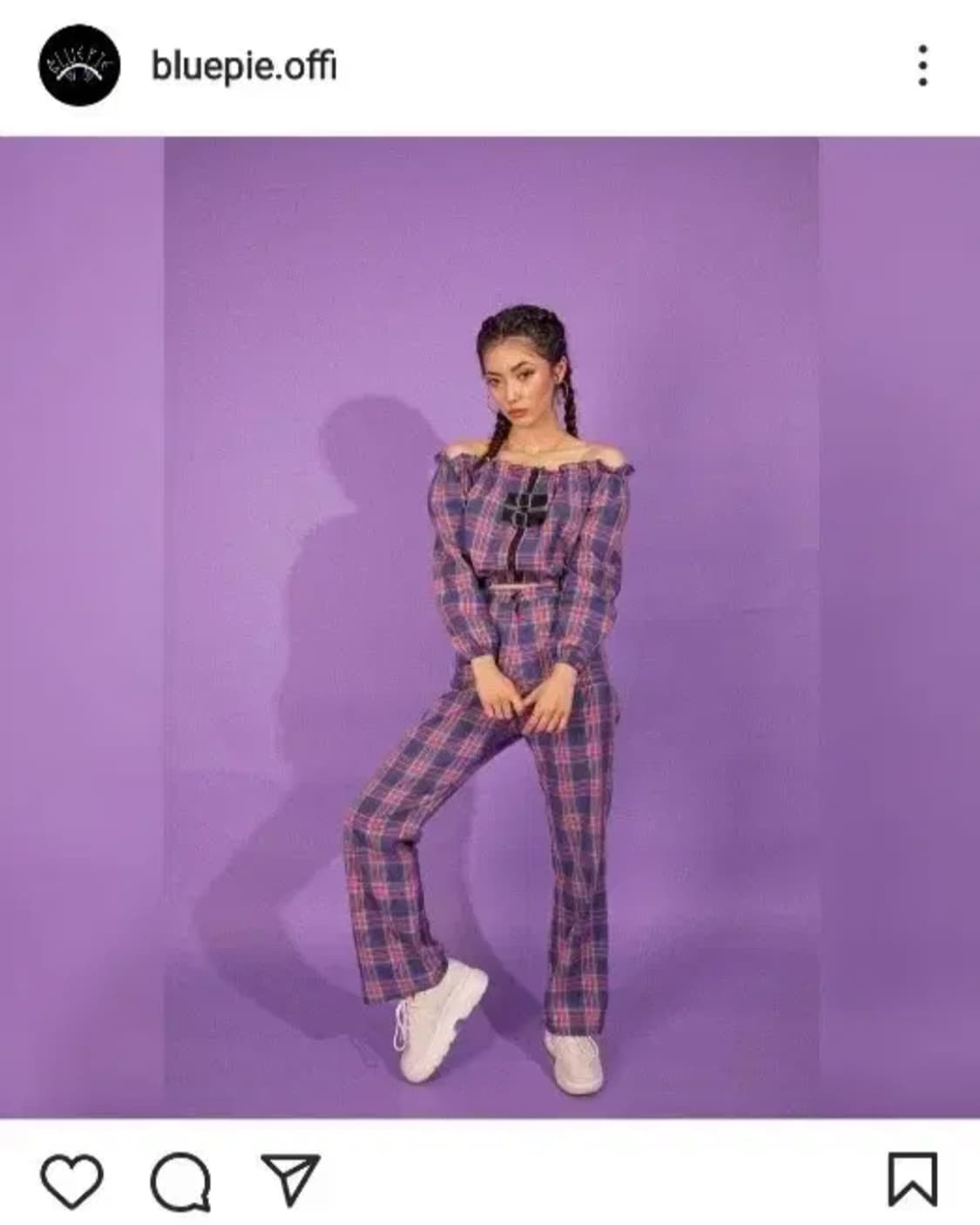 블루파이 핑크&퍼플 타탄체크 셋업 재키와이 착용 상품이미지4