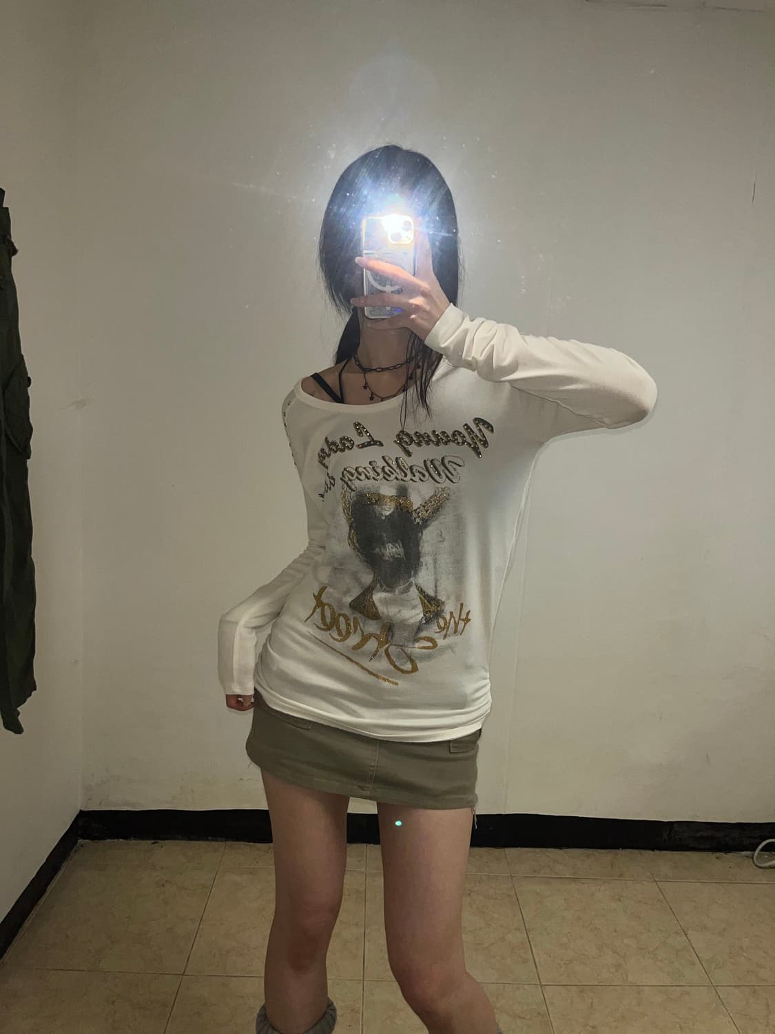 00‘s 사이드 셔링 Y2K 프린팅 롱슬리브 상품이미지1
