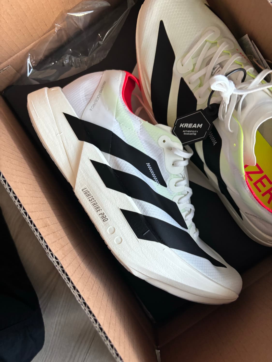 아디다스 아디제로 아디오스 프로4 uk10사이즈 새상품 상품이미지1