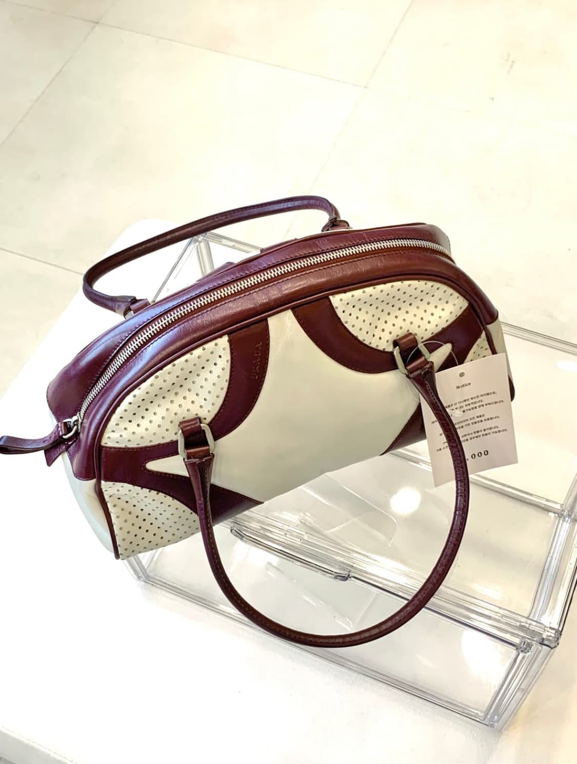 (정품) 프라다 빈티지 볼링백 상품이미지1