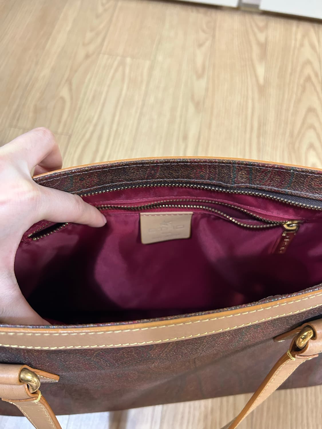 에트로 토트백 상품이미지2