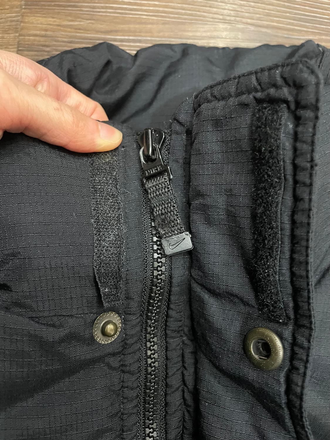 나이키 스우시 덕다운 푸퍼 패딩 점퍼 블랙 상품이미지5