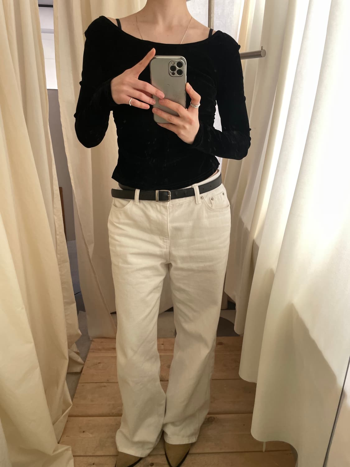 boat neck side shirring velvet top 상품이미지7