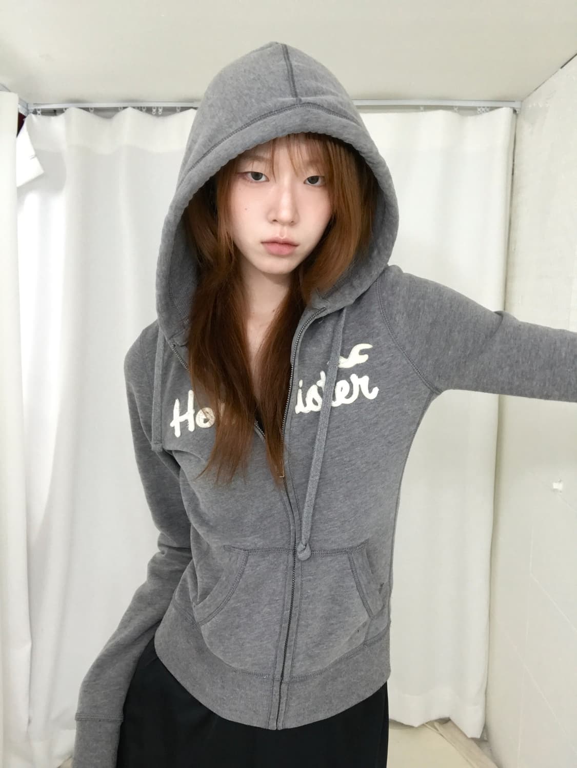 홀리스터 그레이 슬림핏 딱붙 후드집업 상품이미지1