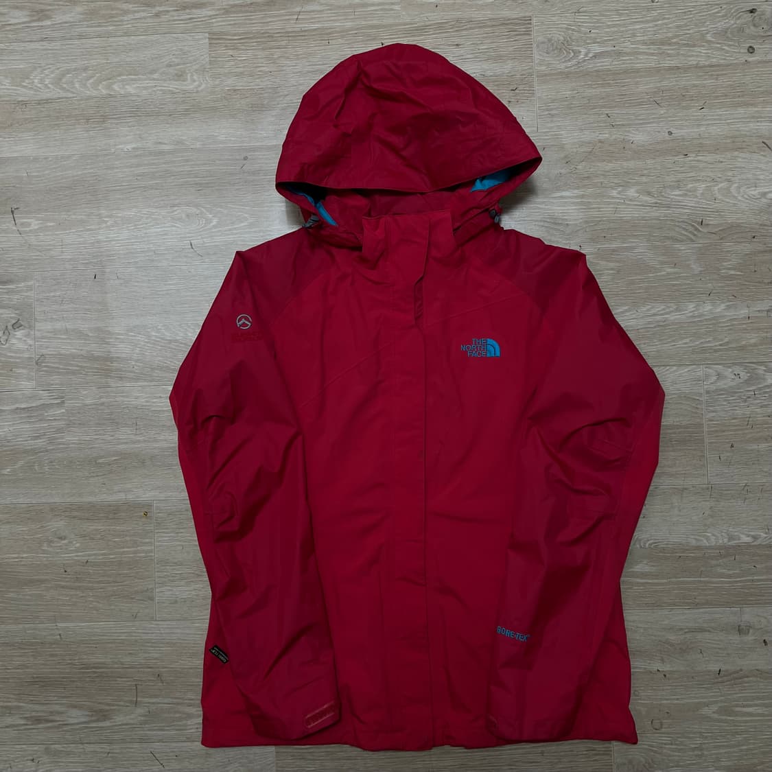 노스페이스 여성 고어텍스 써밋시리즈 바람막이 후드자켓 [레드] S/90 상품이미지1